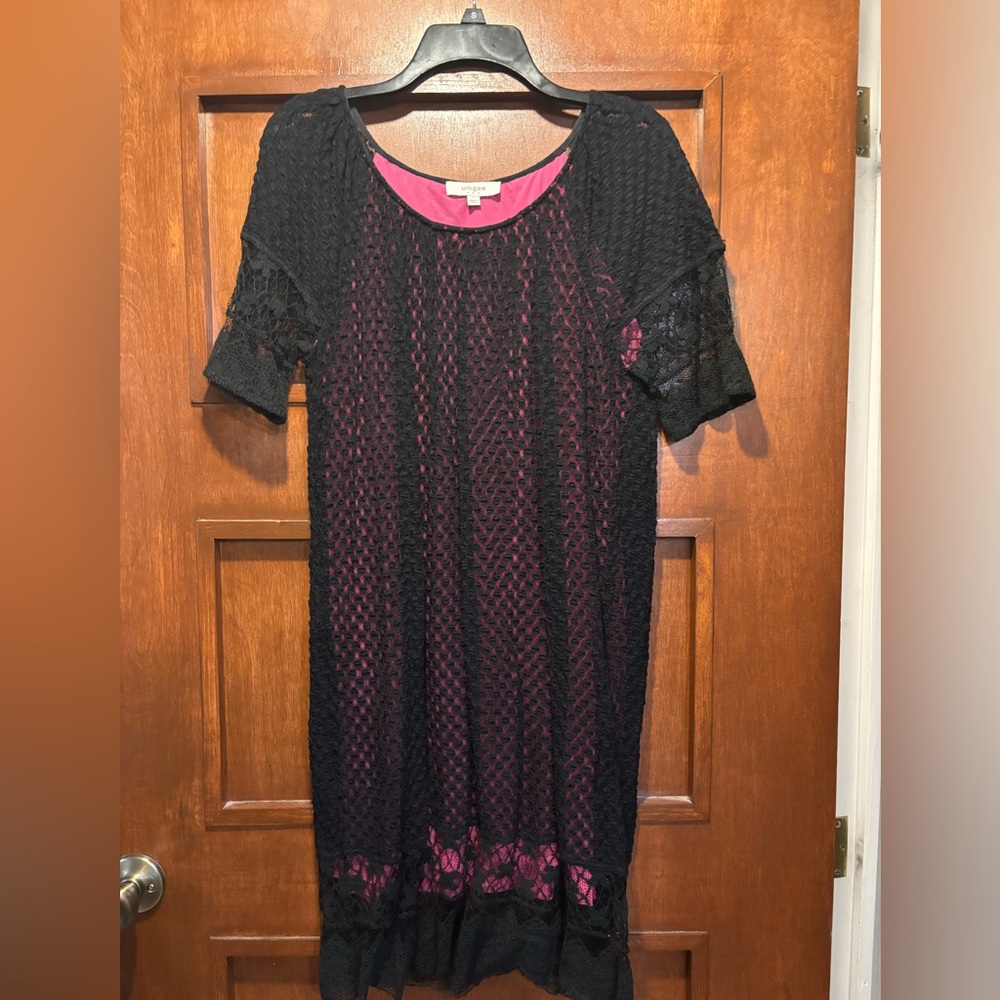 Umgee Black and Pink Lace Midi Dress